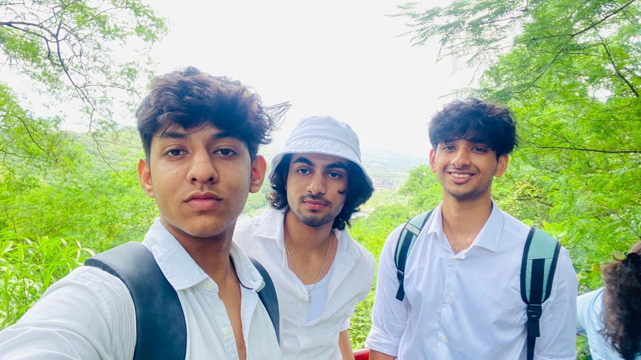 Sayan with friends